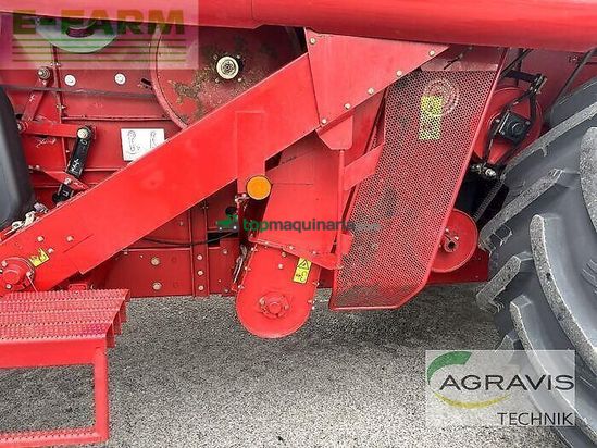 Cosechadora de Cereal - Case IH - 2388 + 7,30 m sw