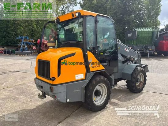 Minicargadora -  - giant v 6004 t