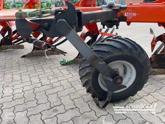 Arado - Kuhn - multimaster 150 | 5-schar