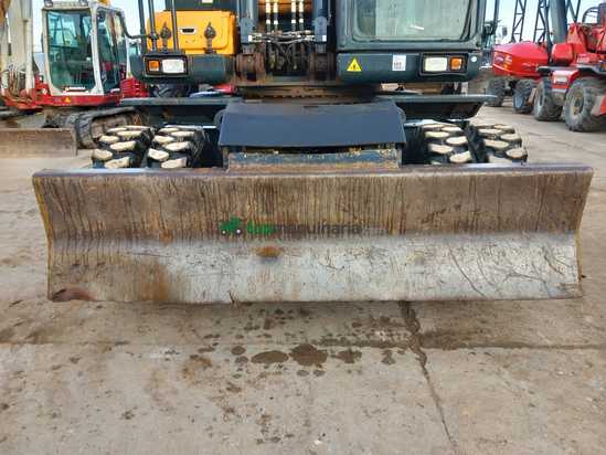 Excavadora HYUNDAI HW180