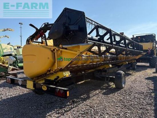 Cosechadora de Cereal - New Holland - cr 9070