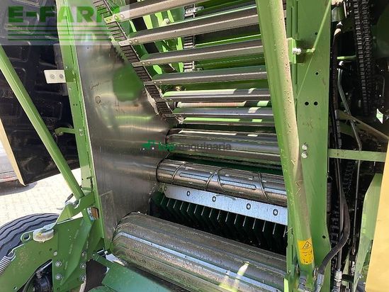 Empacadora gigant - Krone - comprima v 150 xc