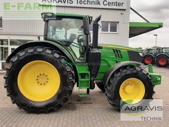 Tractor agrícola - John Deere - 6215 r