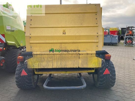 Empacadora gigant - New Holland - br 7060 crop cutter