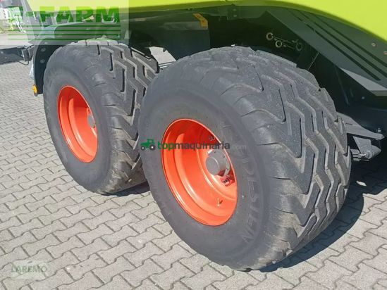 Empacadora gigant - Claas - quadrant 5300 fc evolution