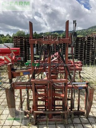 Esparcidor - Kuhn - b 1801