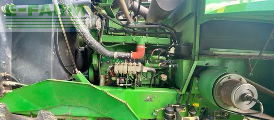 Cosechadora de Cereal - John Deere - 7700