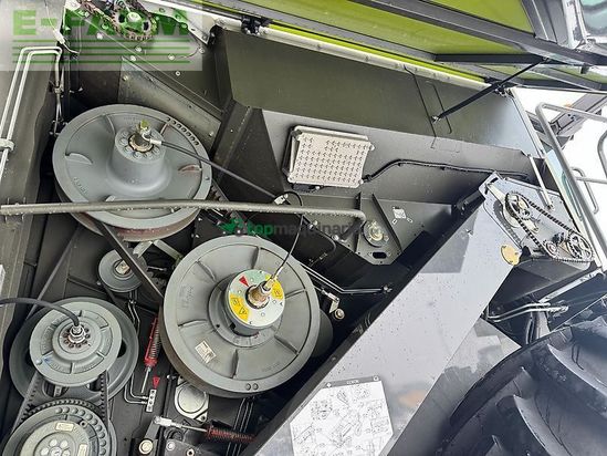 Cosechadora de Cereal - Claas - lexion 6700 + v930