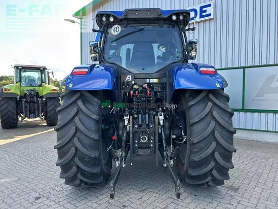 Tractor agrícola - New Holland - t7.225