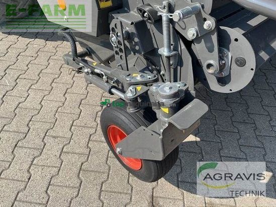 Empacadora gigant - Claas - quadrant 5200 evolution fc tandem