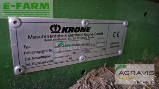 Empacadora gigant - Krone - comprima v 210 xc
