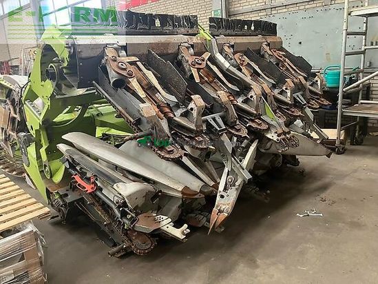 Cabezal - Claas - corio 875