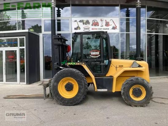 Elevadora - JCB - 940-4