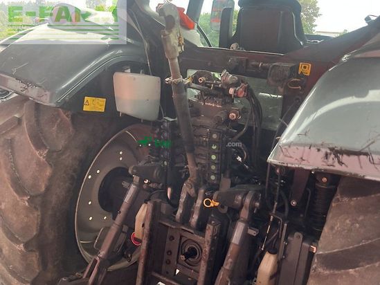 Tractor agrícola - Valtra - n 123 versu Versu