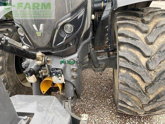 Tractor agrícola - Valtra - t215d