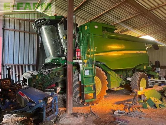 Cosechadora de Cereal - John Deere - t550