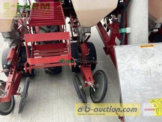 Sembradora monograno mecanica - Becker - p8 zghkp dte aeromat