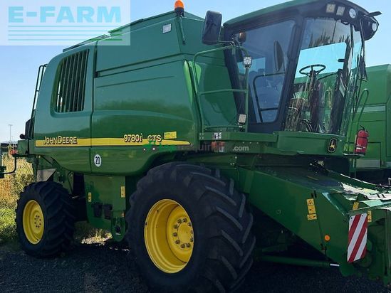 Cosechadora de Cereal - John Deere - 9780i cts