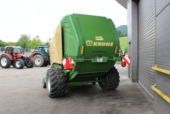 Empacadora gigant - Krone - comprima v 150 xc plus