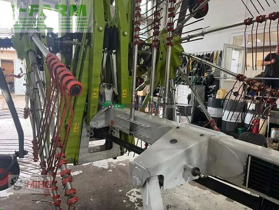 Rastrillo - Claas - liner 4000