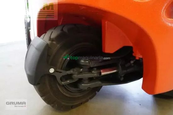 Elevadora - Linde - h 35 d 1202