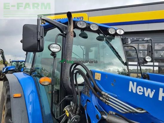 Tractor agrícola - New Holland - t5050 met frontlader