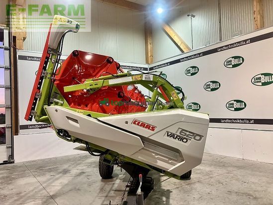 Cabezal - Claas - v 620 mit wagen