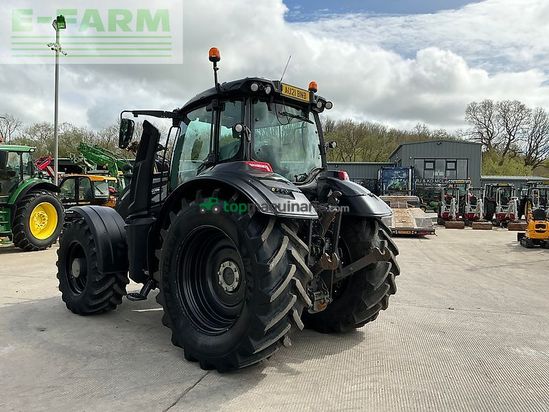 Tractor agrícola - Valtra - t194 versu unlimited (st26337)