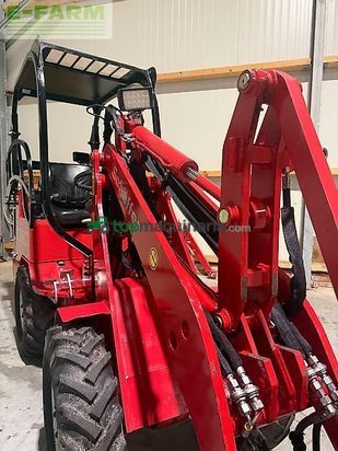 Minicargadora - Schaffer - 2028