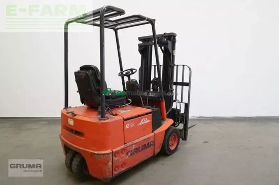 Elevadora - Linde - e 12 z 324