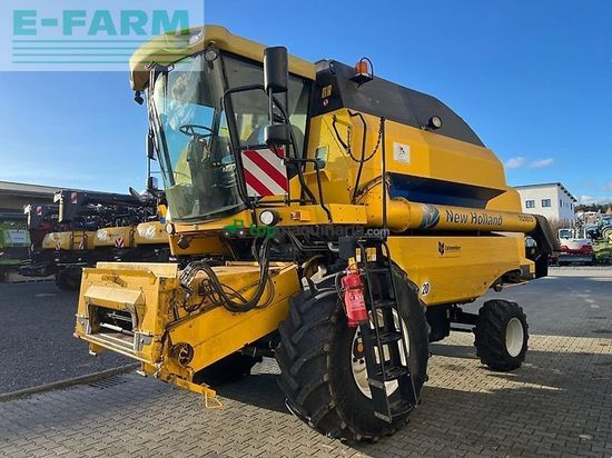 Cosechadora de Cereal - New Holland - tc 5070