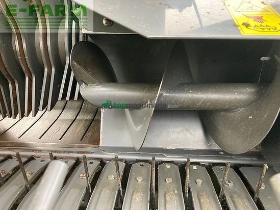 Empacadora gigant - Claas - rollant 374 rc pro