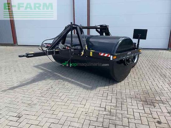 Tractor agrícola -  - wiesenwalze 275 cm mit fahrgestell ohne bremse