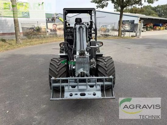 Minicargadora - Giant - g3500 tele