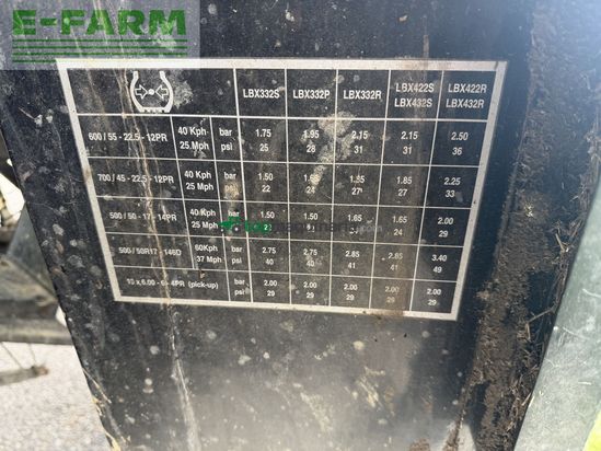 Empacadora gigant - Case IH - lbx 422 r