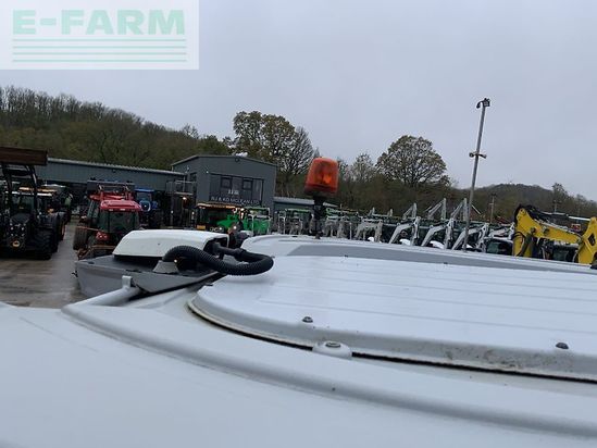 Tractor agrícola - Massey Ferguson - 8s.265 dyna7 tractor (st25086)