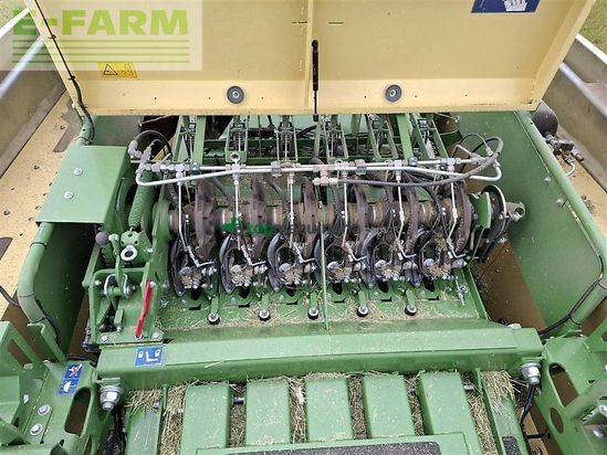 Empacadora gigant - Krone - big pack 1270 vc