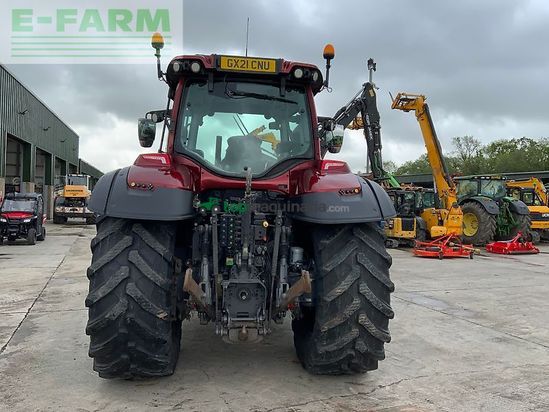 Tractor agrícola - Valtra - t174 versu unlimited tractor (st26322)