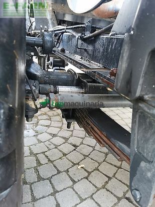 Empacadora gigant - Kuhn - lsb 1270