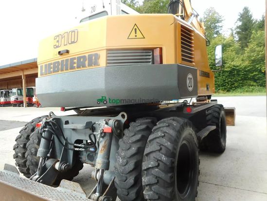 Excavadora - Liebherr - a310b ( 12.000kg ) hydr. sw + 2 löffel