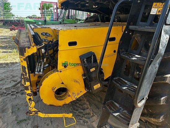 Cosechadora de Cereal - New Holland - cr 9070 elev