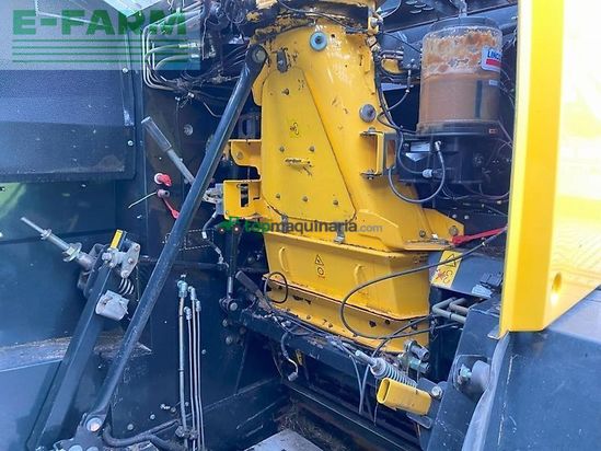 Cosechadora de Cereal - New Holland - fr 550 + kemper c3003