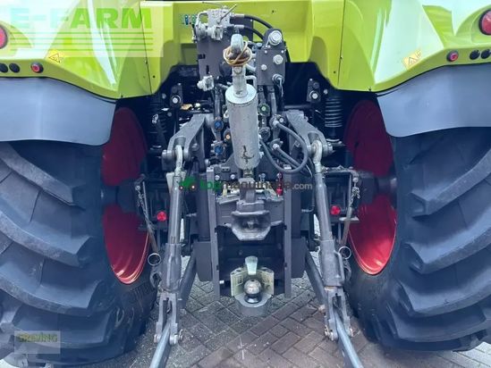 Tractor agrícola - Claas - arion 640