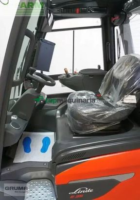 Elevadora - Linde - e 35 l 1252-01
