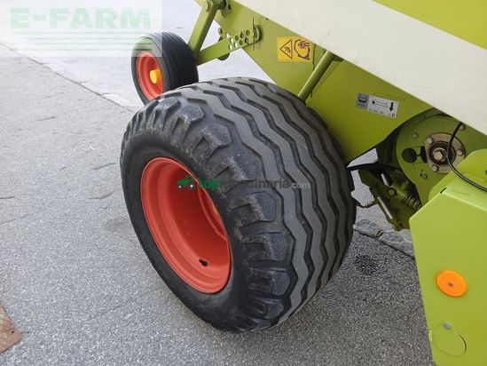 Empacadora gigant - Claas