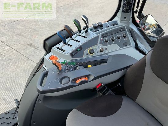 Tractor agrícola - Valtra - t235 active twin track reverse drive Active