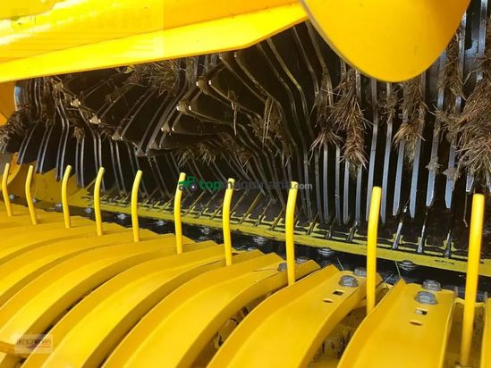 Empacadora gigant - New Holland - pro belt 190