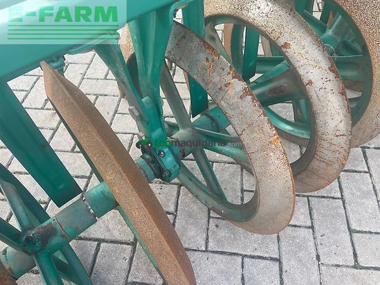Arado - Kverneland - lb 85-300 6 schaar met packomat