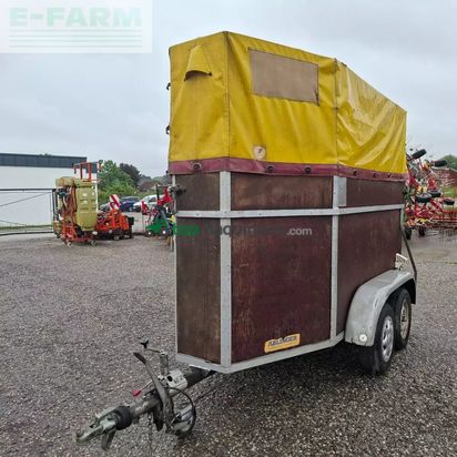 Remolqu agrícola -  - cattle trailer