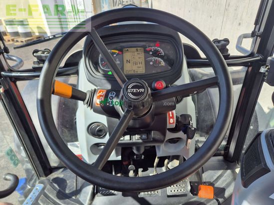 Tractor agrícola - Steyr - 4100 kompakt (stage v)